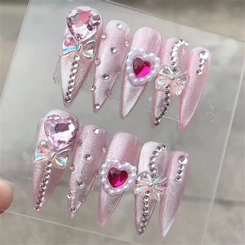 Long Stiletto Cat Eye Súl Il-Rhinestones Tairní bréige